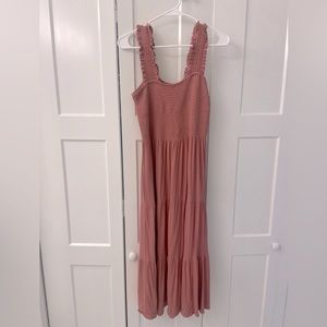 Aerie Smocked Midi Dress in mauve pink color- great condition- size Small